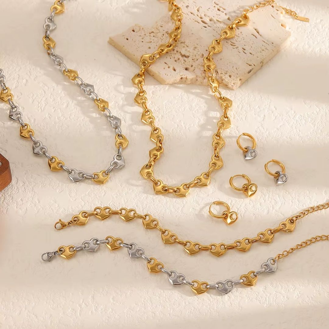 Larae Necklace