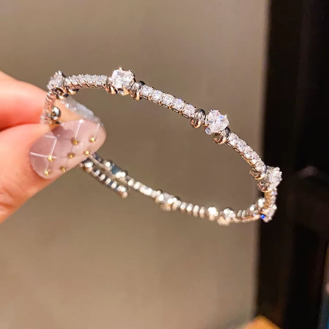 Amira Bangle