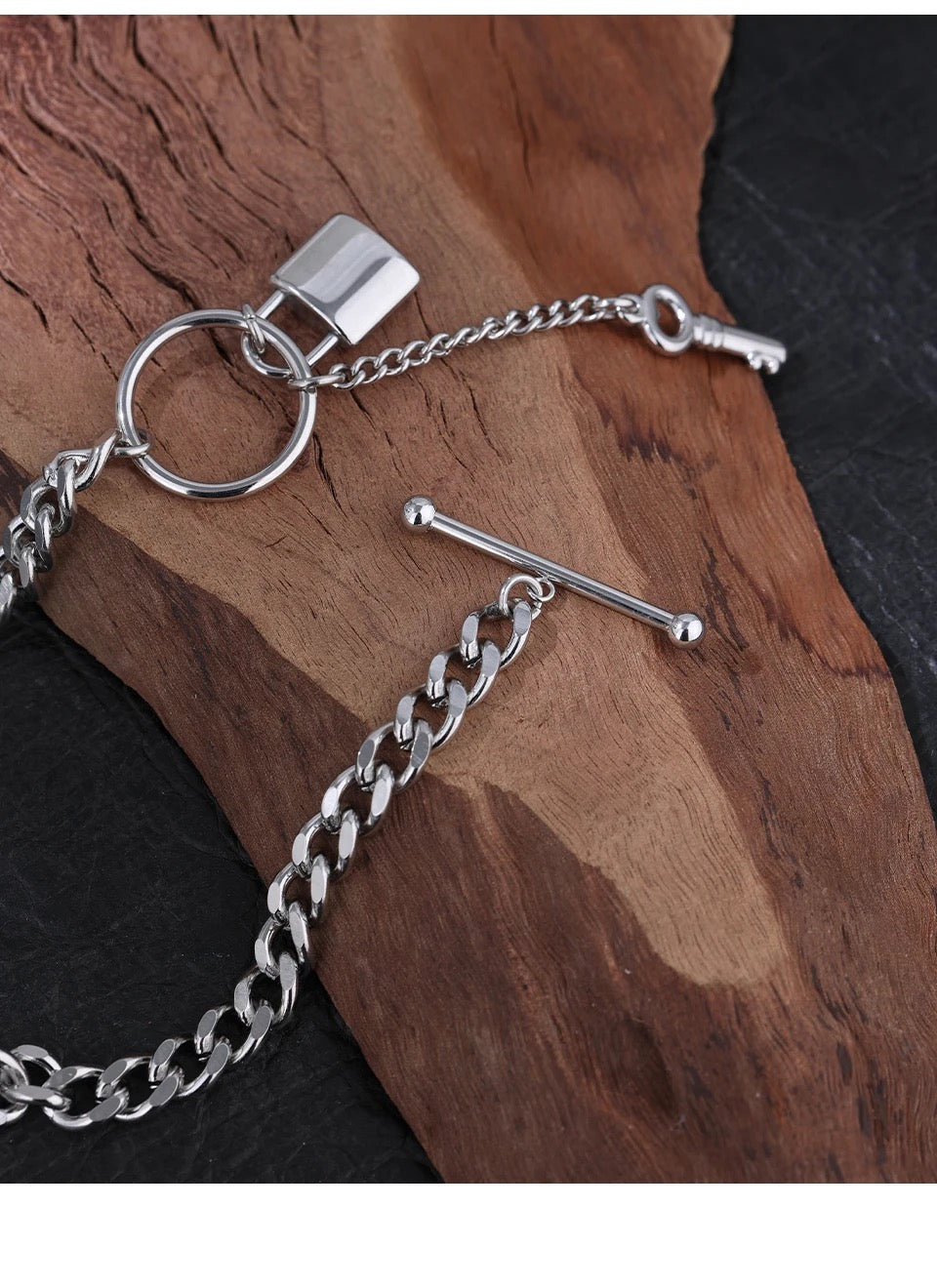 Kira Statement Necklace