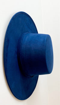 Naval